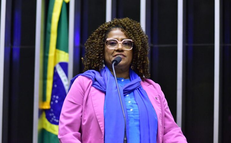 Câmara aprova novo feriado nacional; Dia de Zumbi e da Consciência Negra