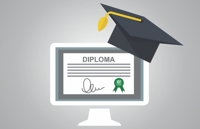UFV: Diplomas de graduação digitais voltam a ser liberados