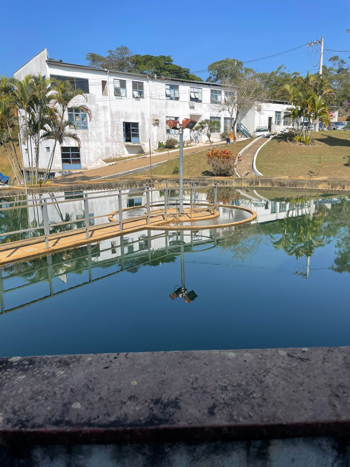 Alunos de Engenharia Ambiental da UNIVIÇOSA realizam visita técnica à Estação de Tratamento de Água I do SAAE de Viçosa (MG) - Univiçosa | Centro Universitário de Viçosa