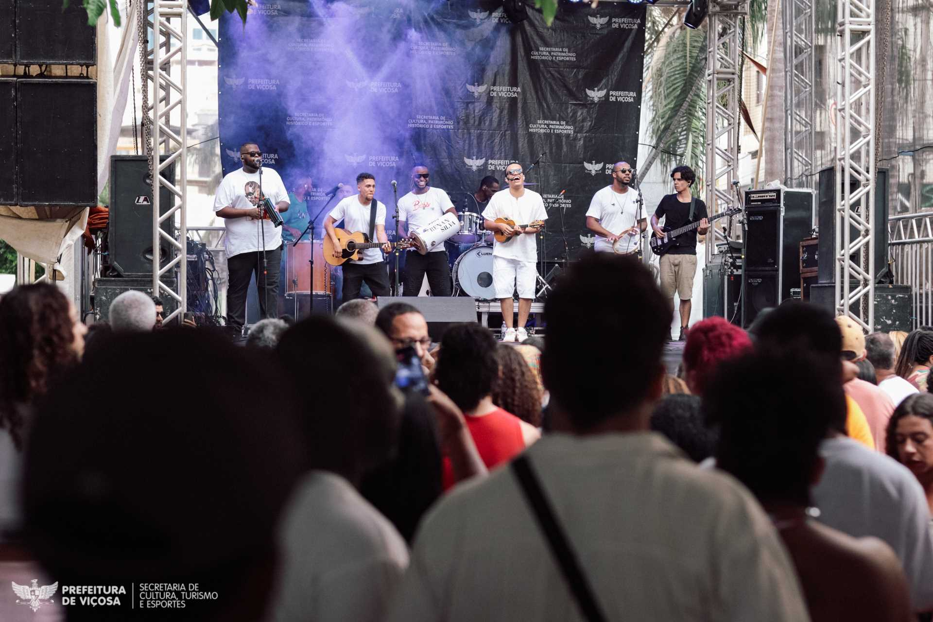 Evento na Estação celebra samba e artistas viçosenses