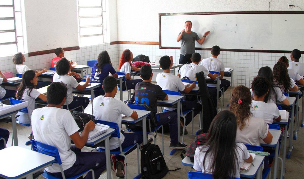 Confirmação de matrícula da rede estadual; confira as datas