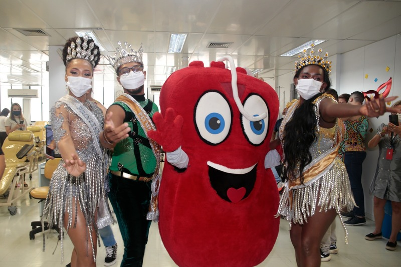 Hemominas convoca população a doar sangue antes do Carnaval