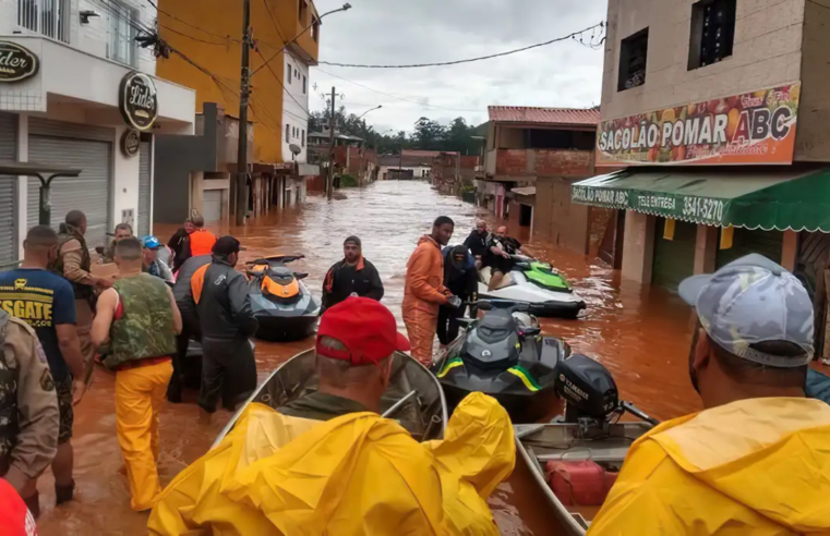 Defesa Civil mantém alerta para chuvas fortes em toda Minas Gerais