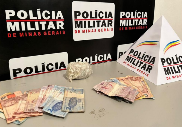 PM desmonta ponto de tráfico de drogas em Rio Pomba