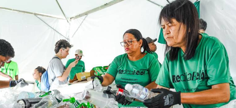 Quase 30 toneladas de materiais recicláveis são coletados durante o Carnaval de BH