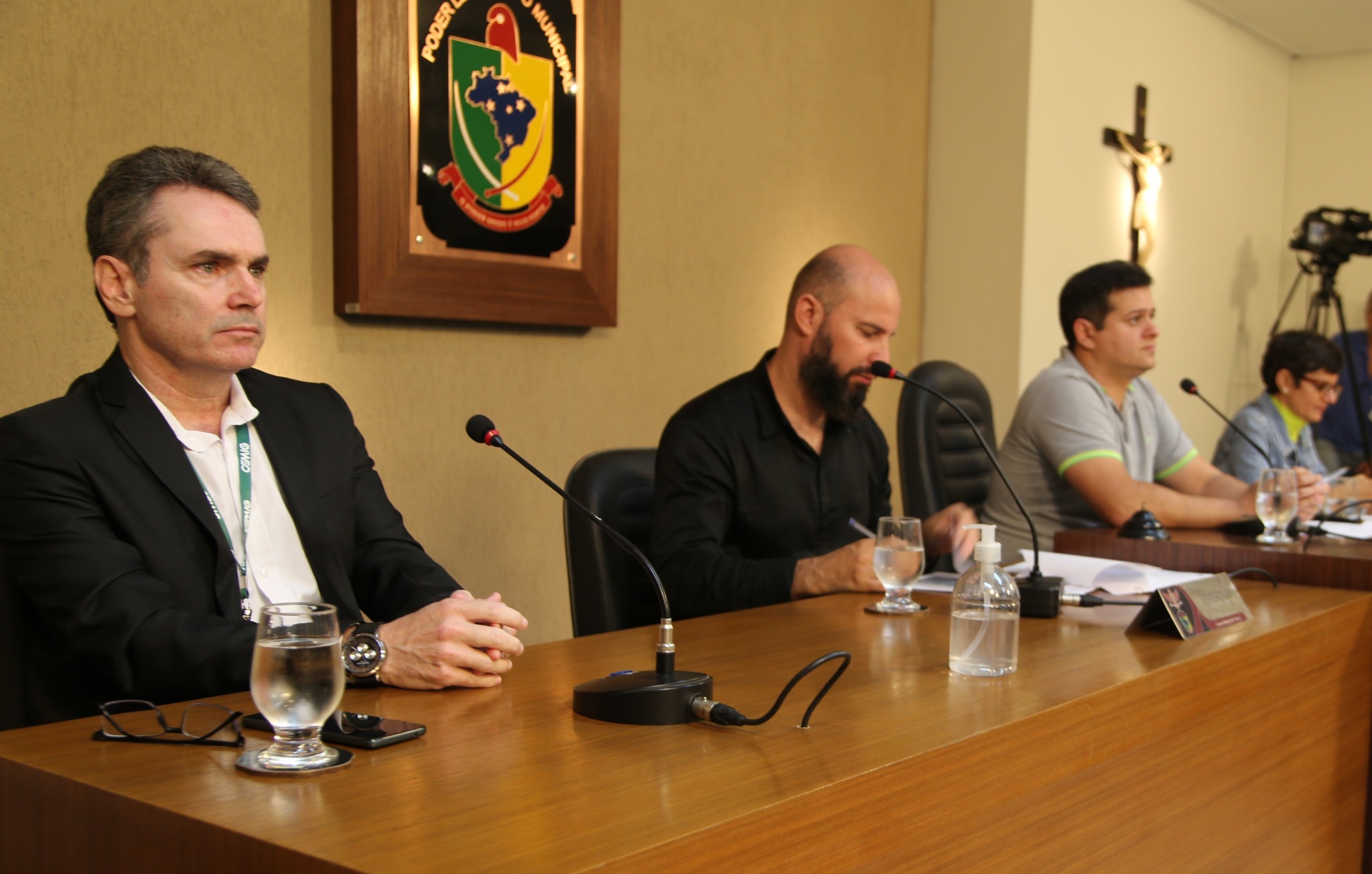 Queda de energia em Viçosa: Representantes da Cemig esclarecem falhas na rede elétrica