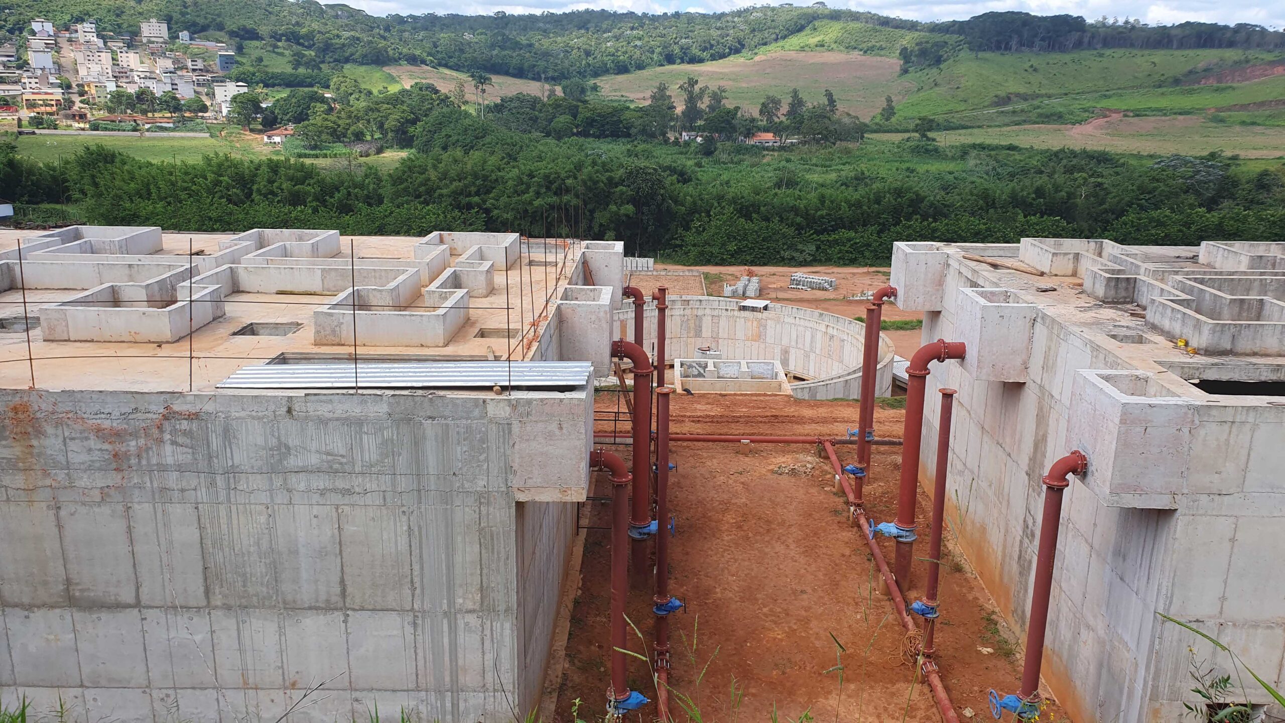 ETE Barrinha tem 58% de obras prontas