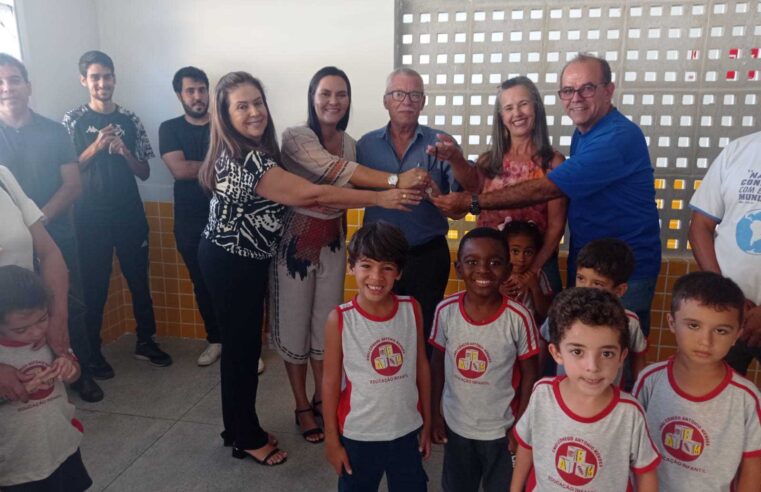Nova creche no Silvestre: Prefeito recebe chaves da CMEI Cônego Antônio Mendes