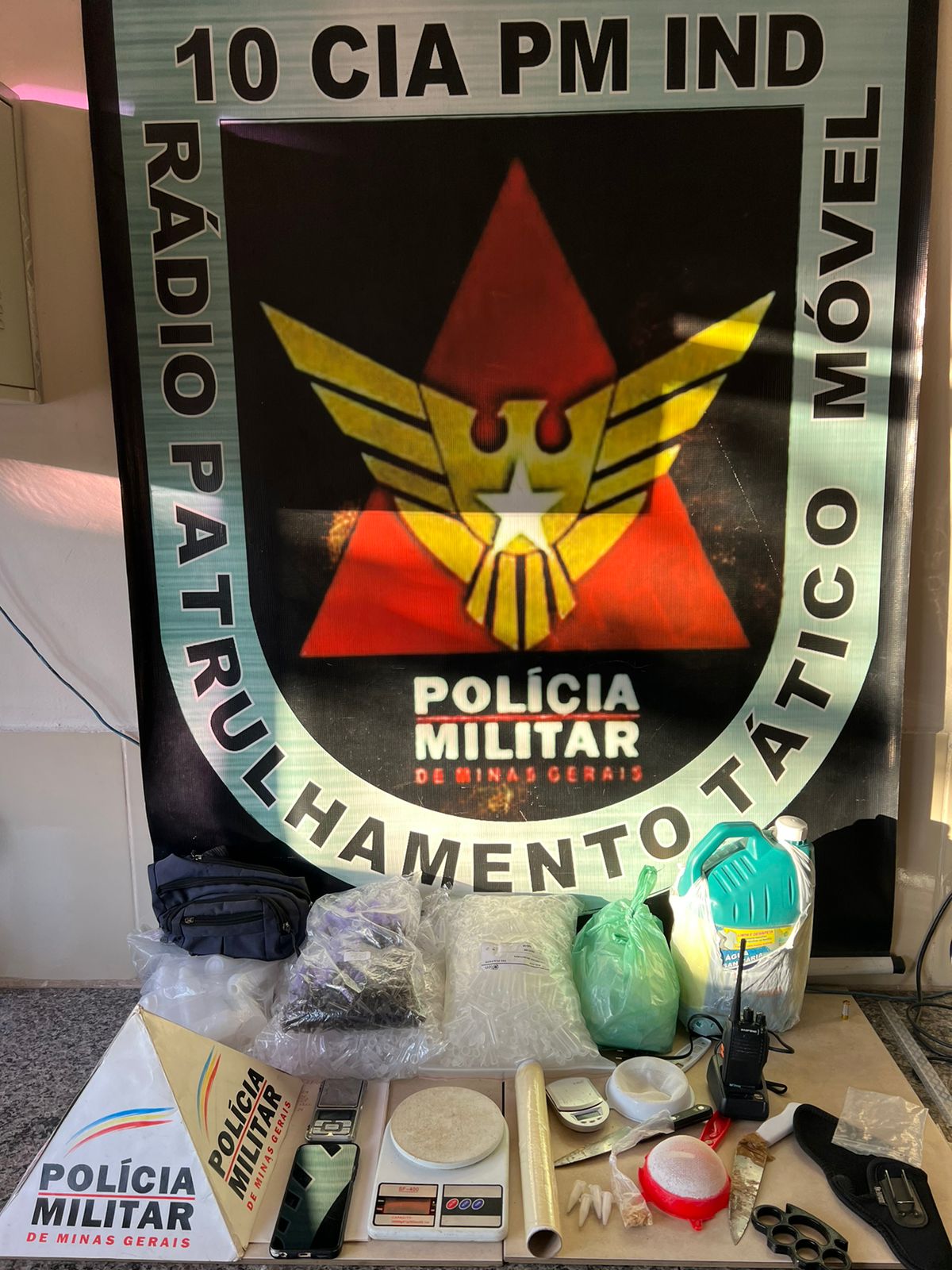 Polícia prende traficante e apreende drogas em operação no bairro Bom Jesus