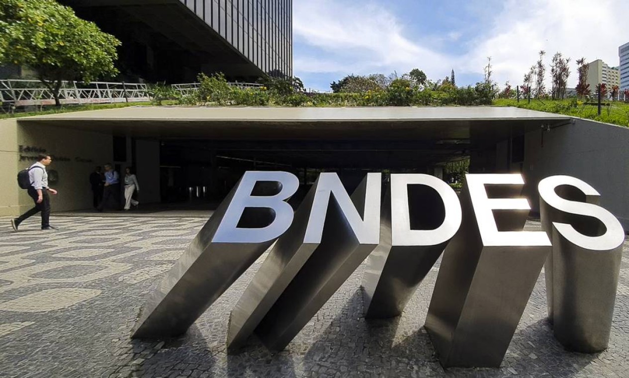 BNDES confirma concurso para segundo semestre de 2024