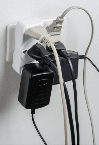 Dados e alertas para a população sobre perigo de descargas elétricas