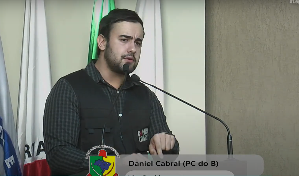 Câmara vota contra cassação do mandato do prefeito Raimundo Cardoso