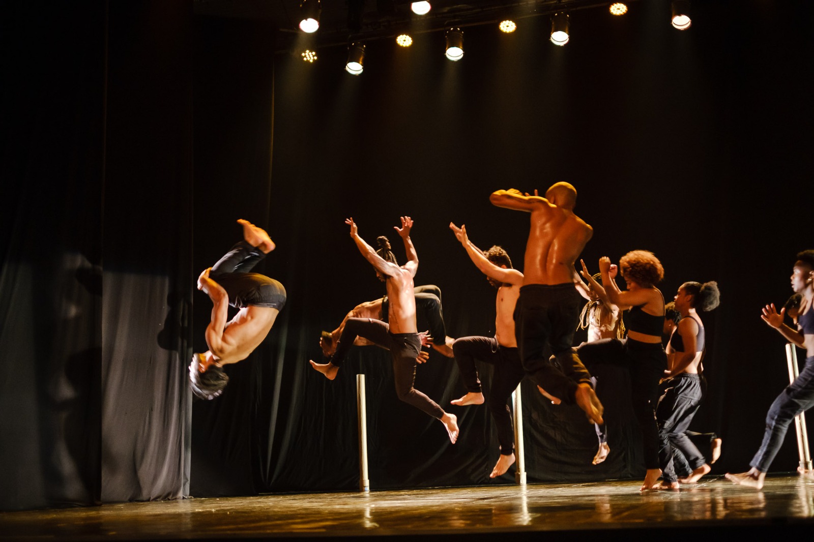 Grupo Impacto de Dança conquista apoio para turnê internacional