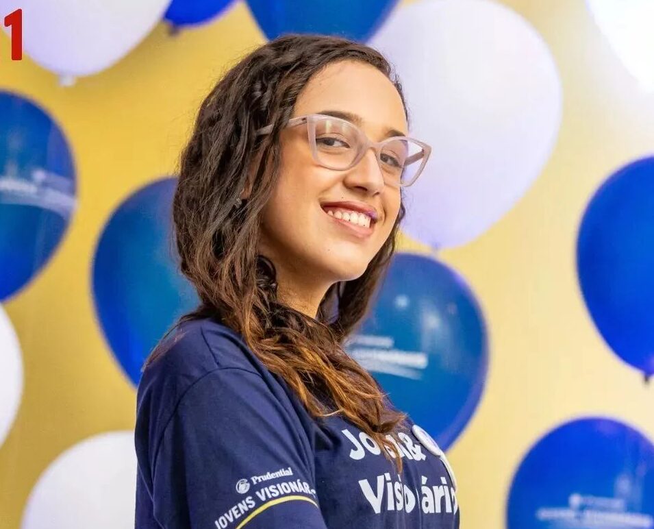 Aluna do Coluni é a mais nova a entrar na ‘Forbes Under 30’ e é finalista no “Nobel Estudantil”