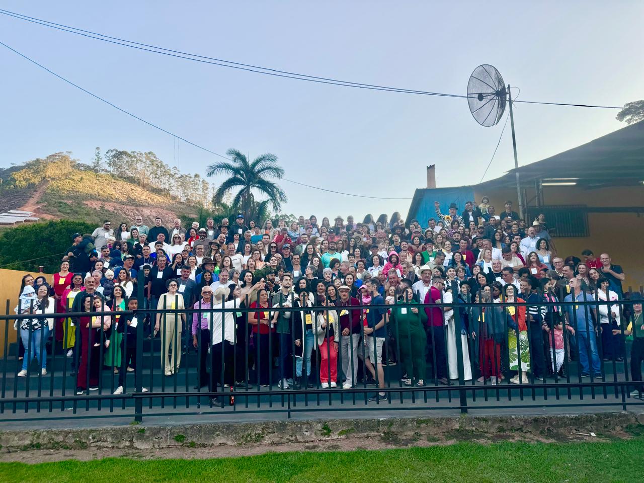 Encontro da família Castro reúne centenas de descendentes em Guaraciaba
