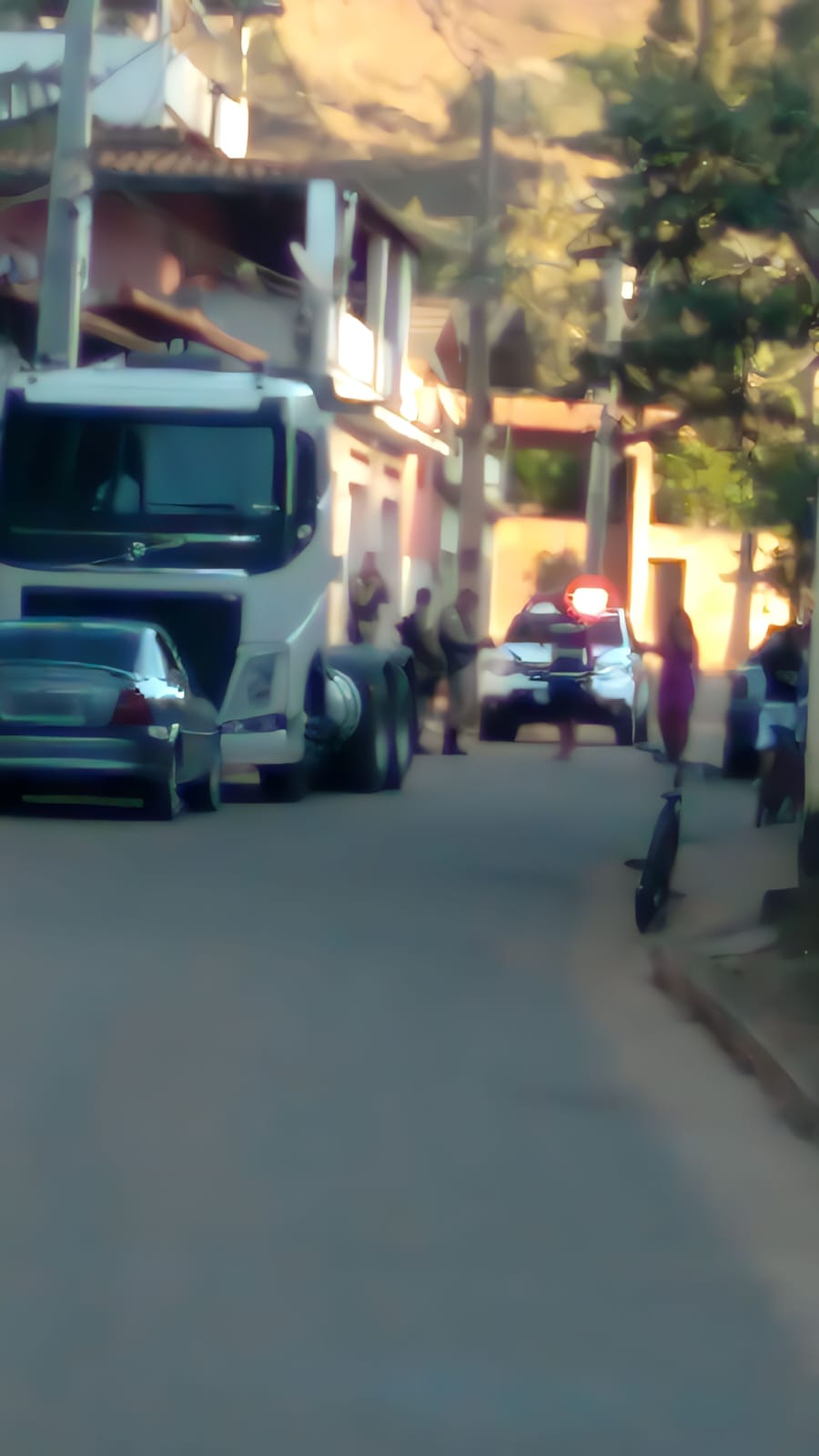 Com mandado de prisão em aberto, foragido da justiça assassina um homem, em Teixeiras