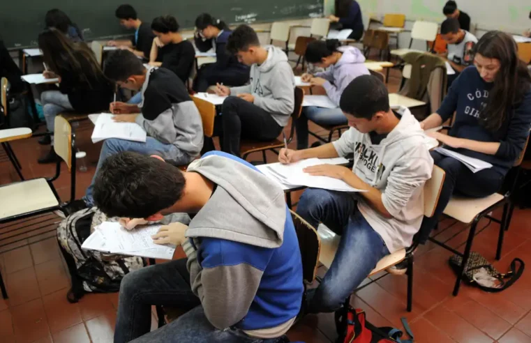 Câmara rejeita mudanças do Senado para o novo Ensino Médio