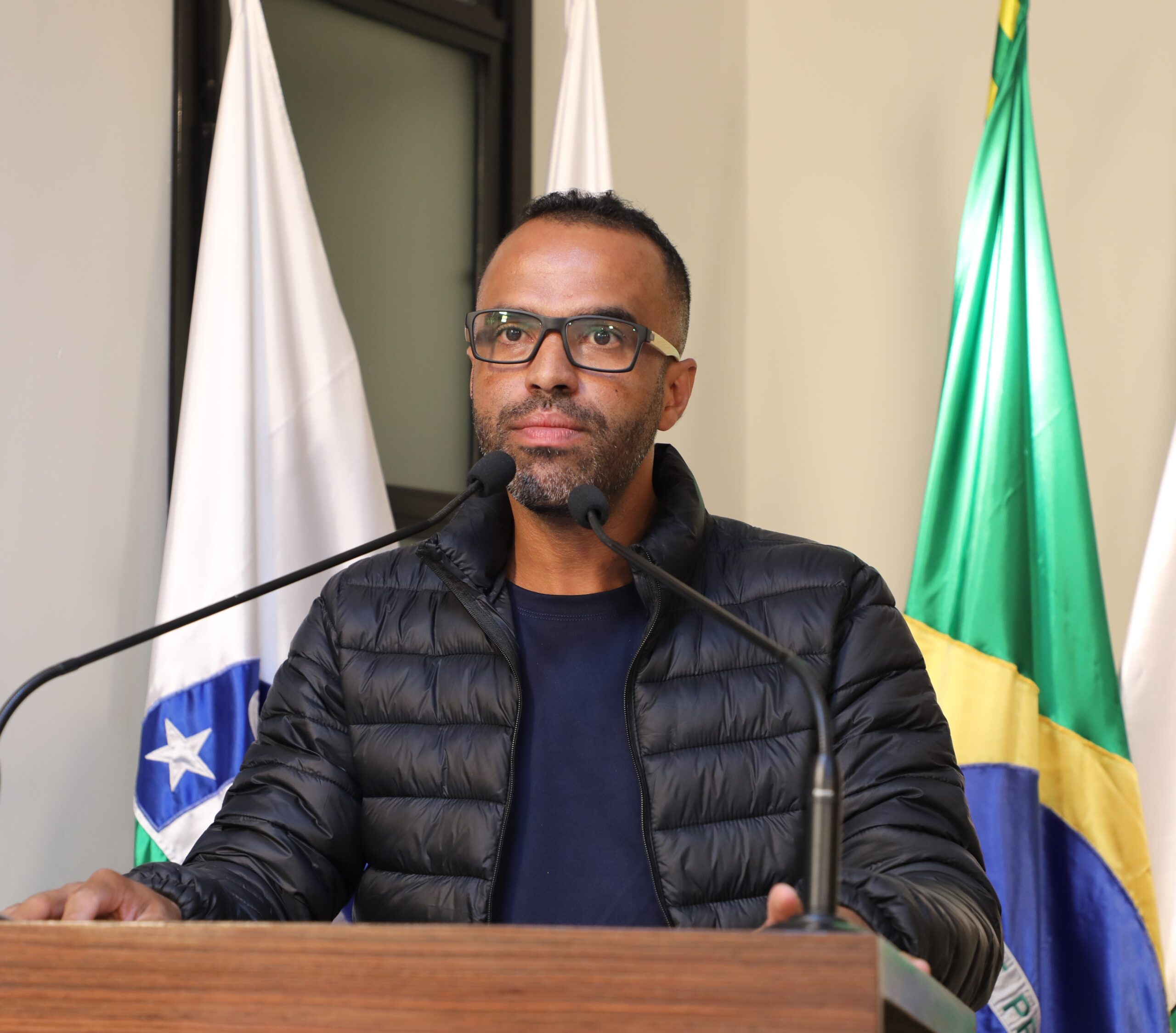 Câmara aprova projeto que visa atenção aos cuidadores exclusivos de PCDs 