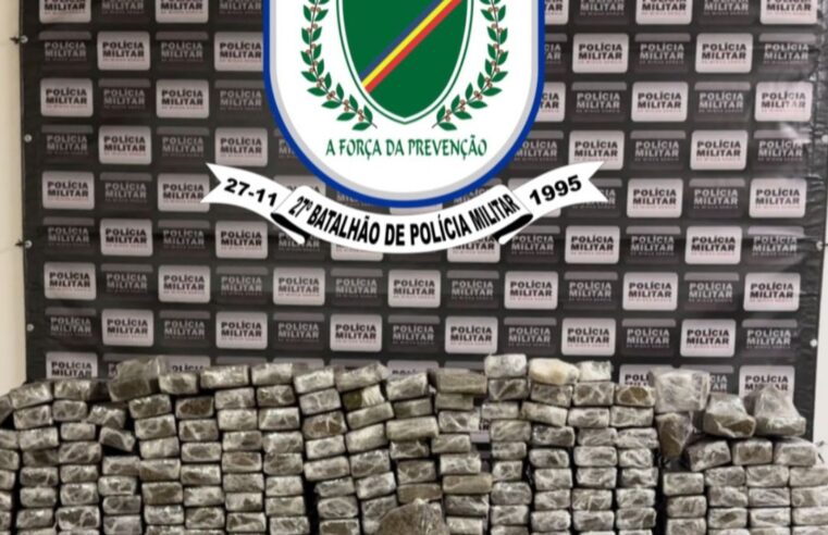 PM localiza 218 barras de maconha na casa de autor de feminicídio