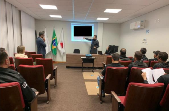 Médico que atuou em Viçosa e Coimbra é alvo de operação do Gaeco