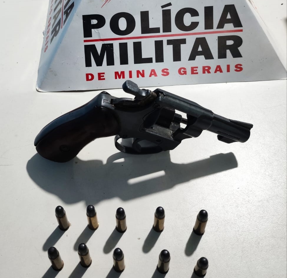 Ponte Nova: Homem é preso após o filho levar arma de fogo a escola