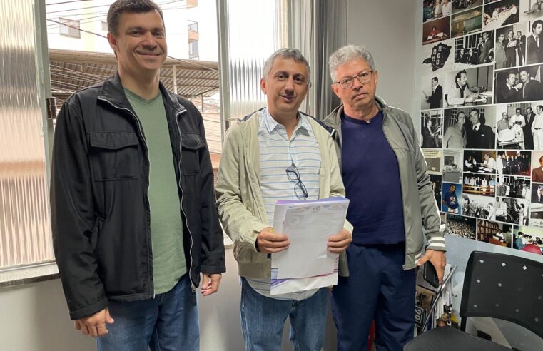 Entrevistas com candidatos a prefeito de Viçosa acontecem na Rádio Montanhesa