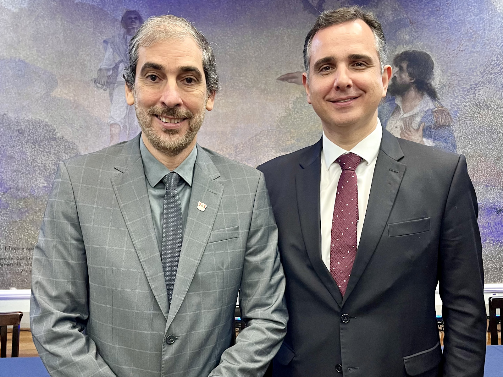 Reitor da UFV participa de homenagem ao presidente do Senado Federal em Belo Horizonte 