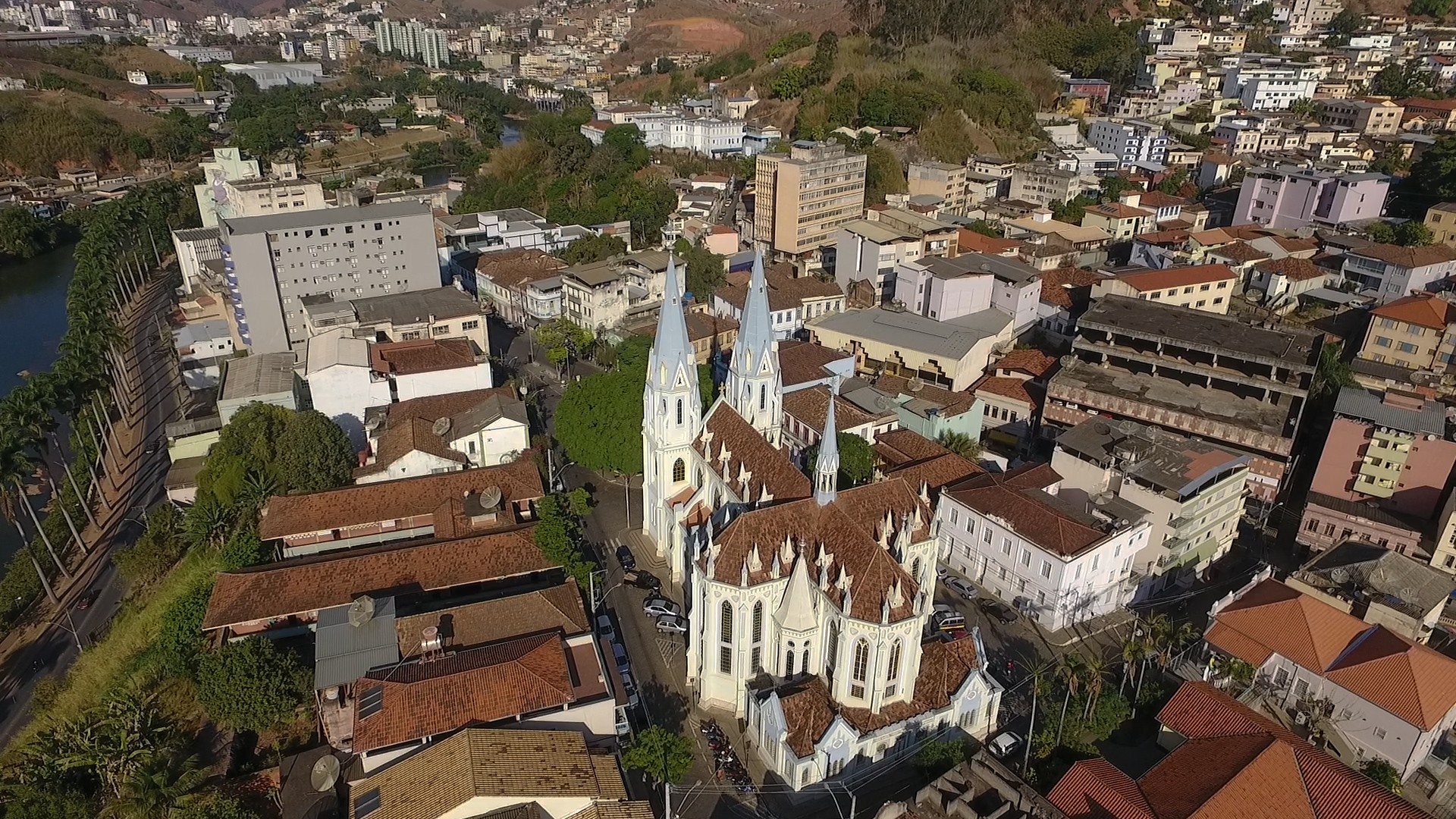 Motocicleta é roubada no bairro Paraíso, em Ponte Nova