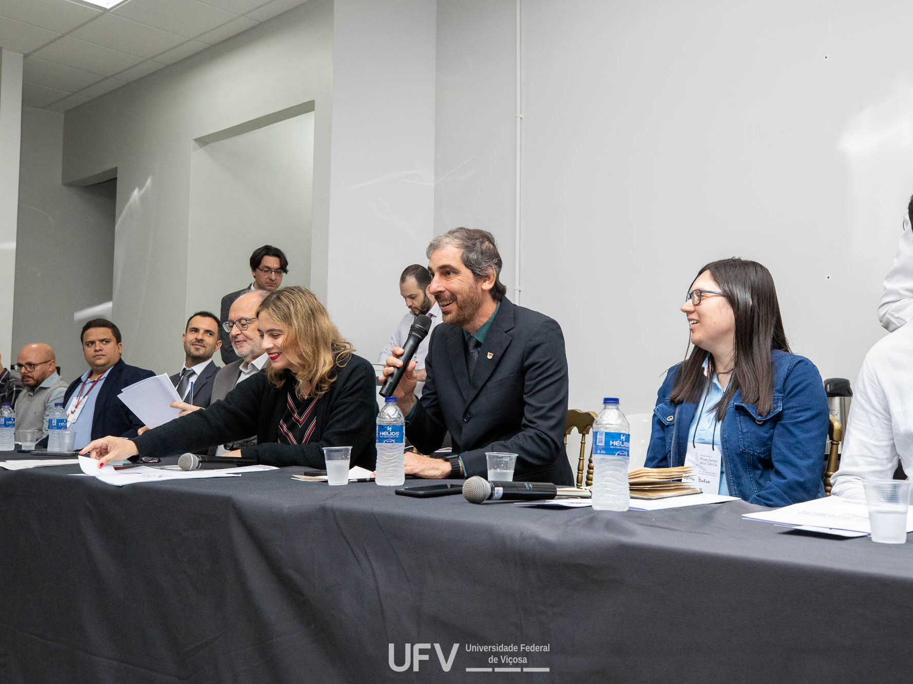UFV: Necessidade de investimento na educação é pautado por professores no Fórum Técnico Minas Gerais pela Ciência