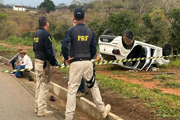 Muriaé: Colisão entre carro e motocicleta deixa uma pessoa morta na BR-116