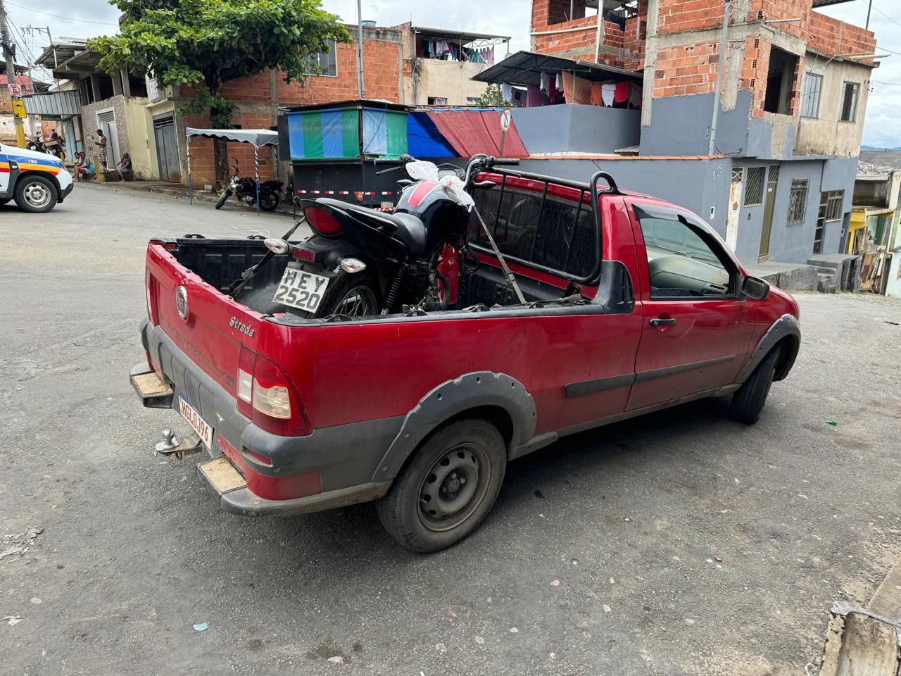 Polícia prende homem por furto de motocicleta em Ponte Nova