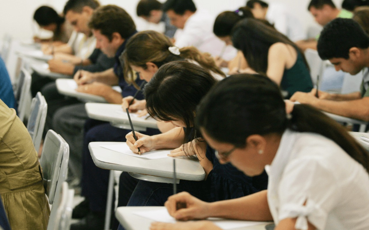 Número de inscritos no ENEM da Rede Estadual cresce em quase 50 mil