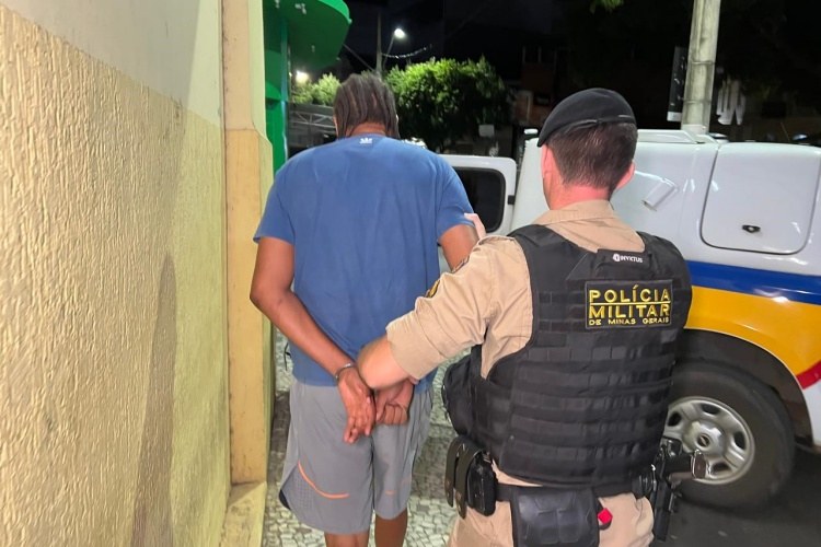 Região: Dupla acusado de assaltar apartamentos são presos pela Polícia Militar