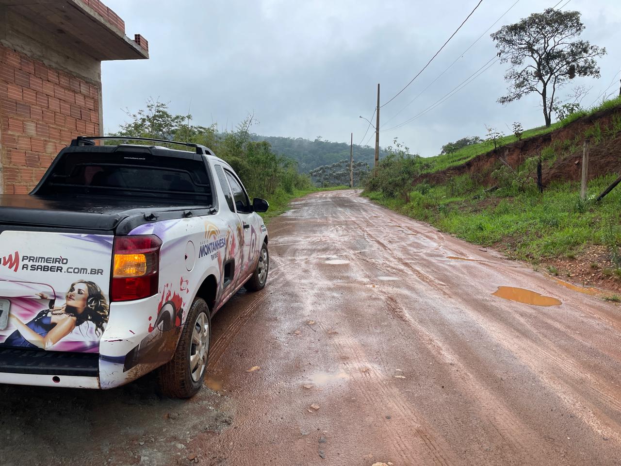Montanhesa nos Bairros: Moradores da Estrada dos Araújos reivindicam melhorias