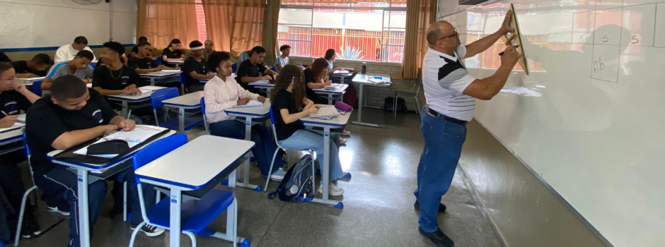Minas: Governo anuncia novo lote de nomeações do concurso público da Educação