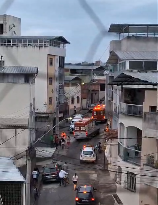 Homem agride vizinho com marteladas na cabeça no Bairro Santo Antônio