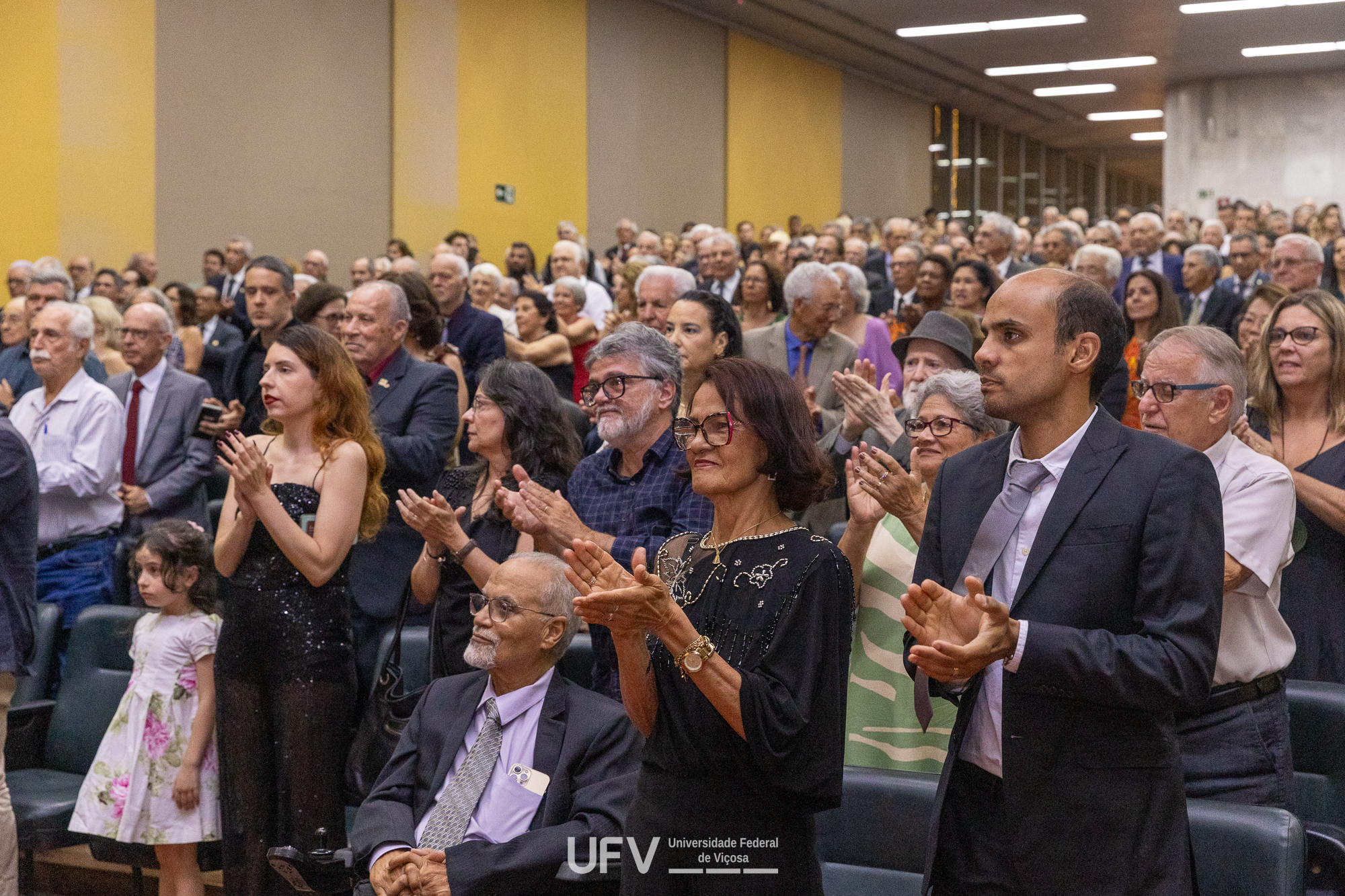 Ex-alunos celebram quinquênios de formaturas em 89ª Reunião Anual