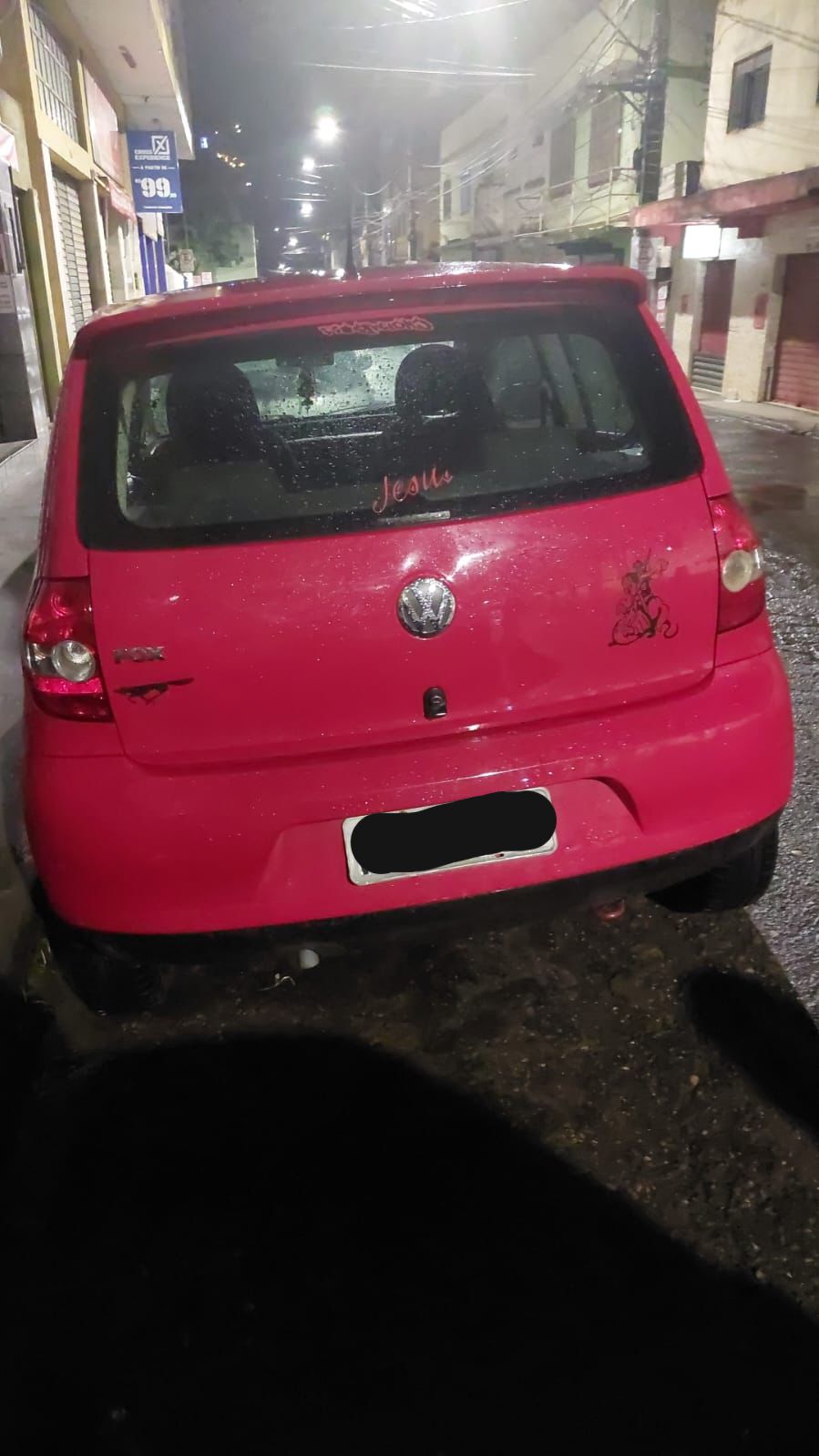 Sobrinha furta carro de tio em Ponte Nova
