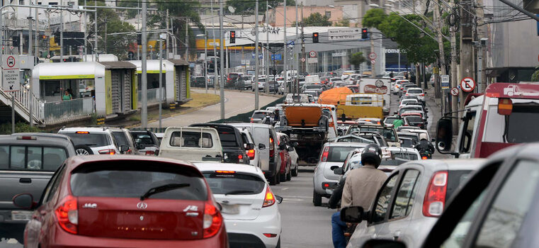 Governo de Minas sanciona lei que altera cobrança do IPVA para fevereiro