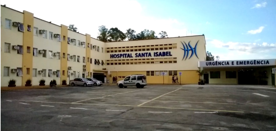 Mulher sofre fratura grave em colisão na BR 447 e é levada para hospital em Ubá