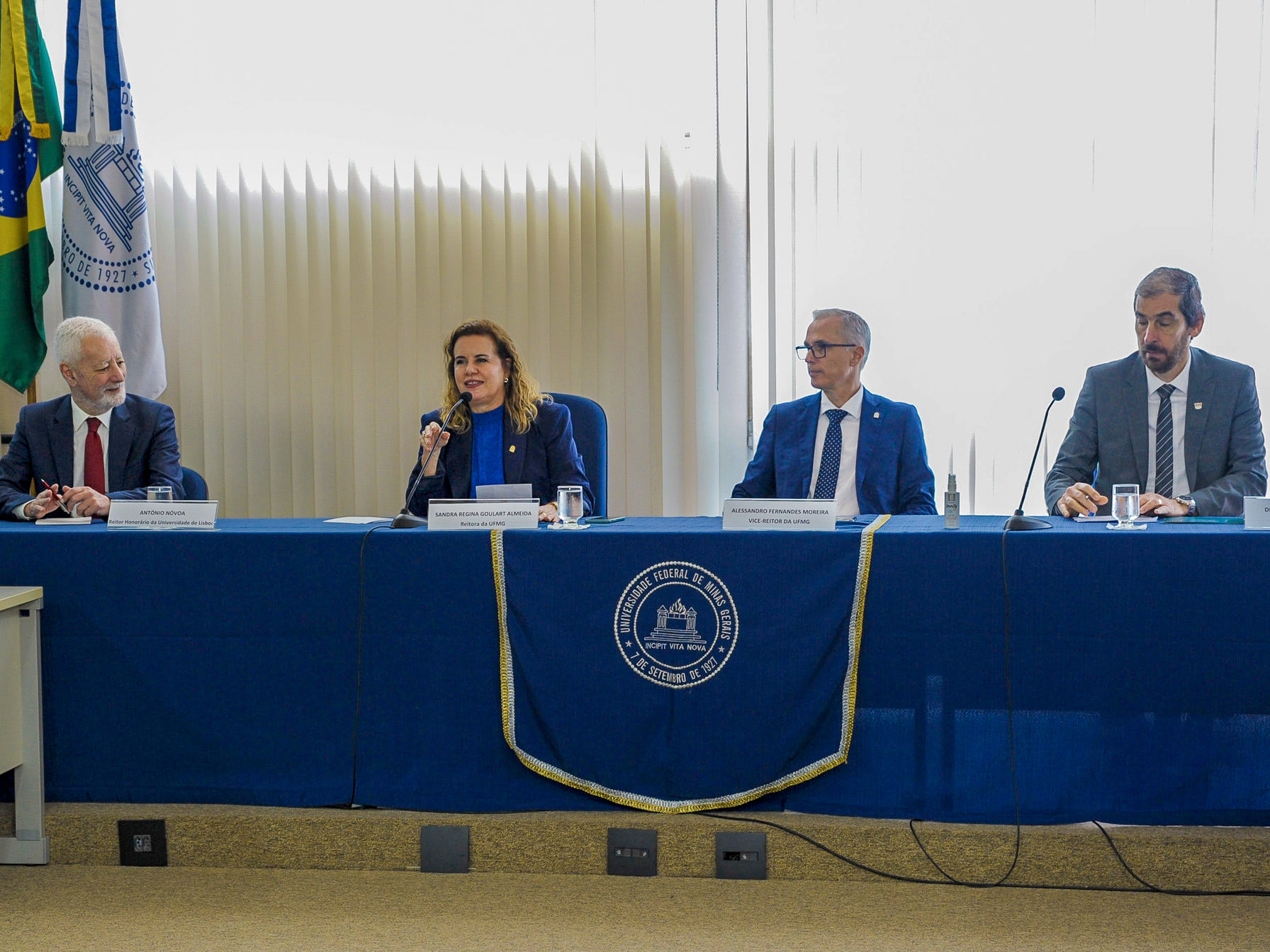 Assinado protocolo que cria Rede Mineira de Formação de Professores da Educação Básica da qual UFV faz parte