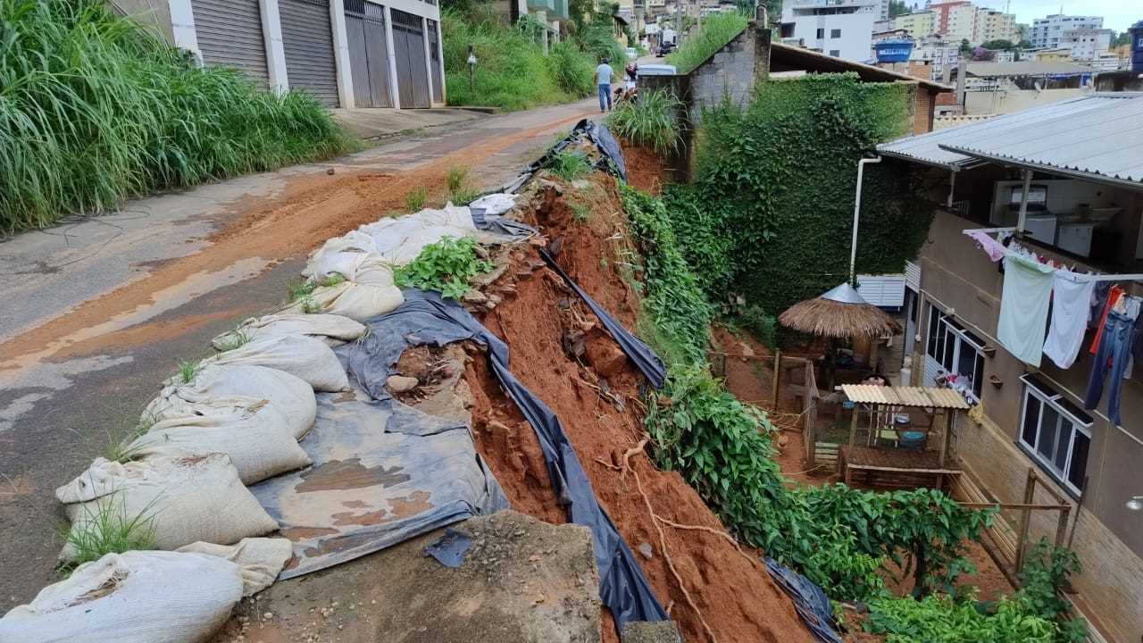 Prefeitura de Viçosa realiza ações para conter danos causados pela chuva