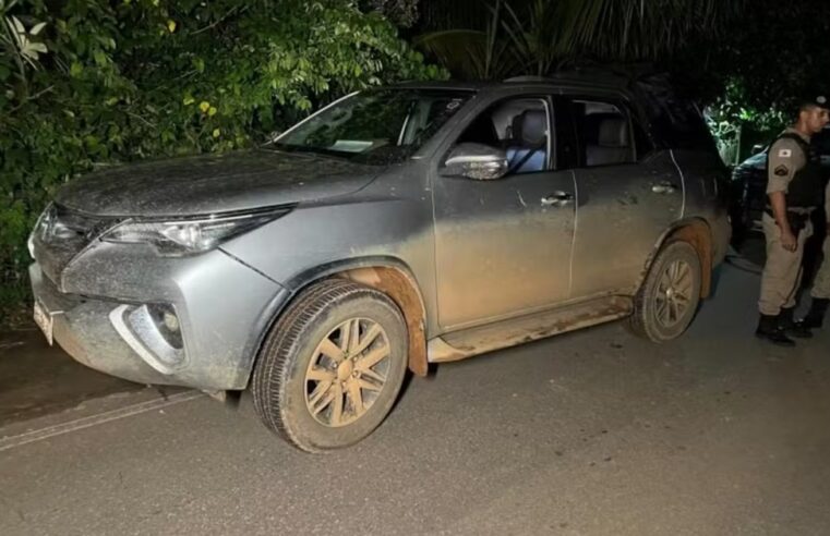 Carro de prefeito de Miraí é usado para sequestrar homem em distrito de Muriaé