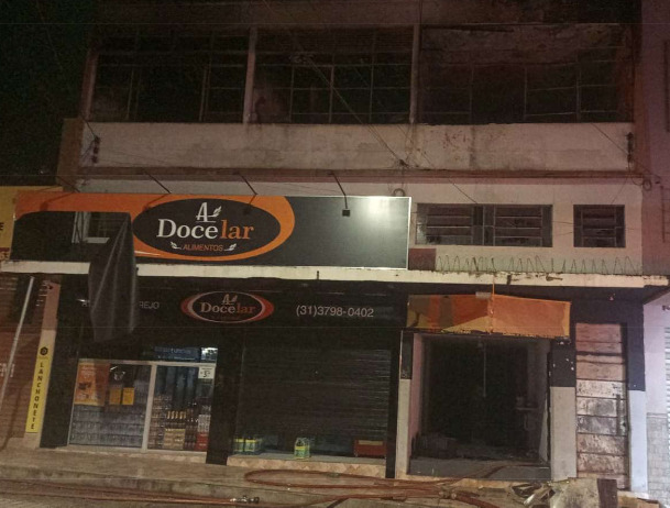 Homem é preso após atear fogo em imóvel no Centro Histórico de Ponte Nova