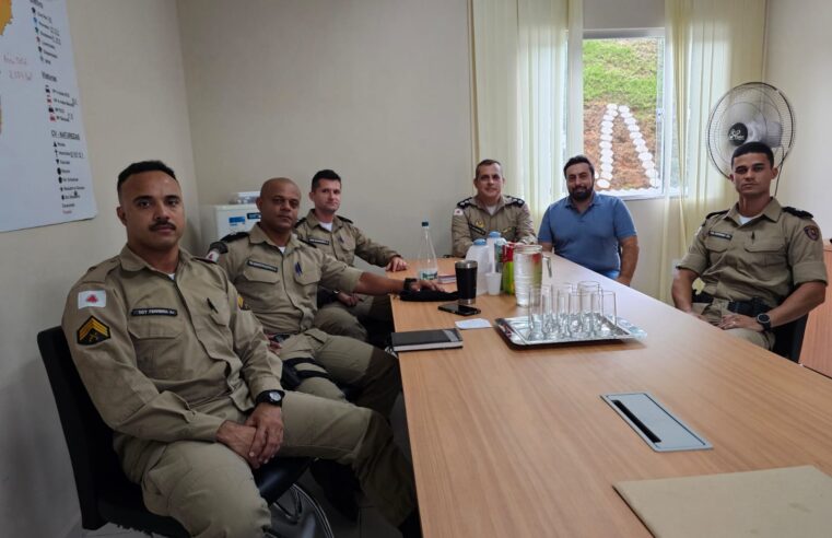 Reunião entre o prefeito Ângelo e a PM busca fortalecer a segurança em Viçosa