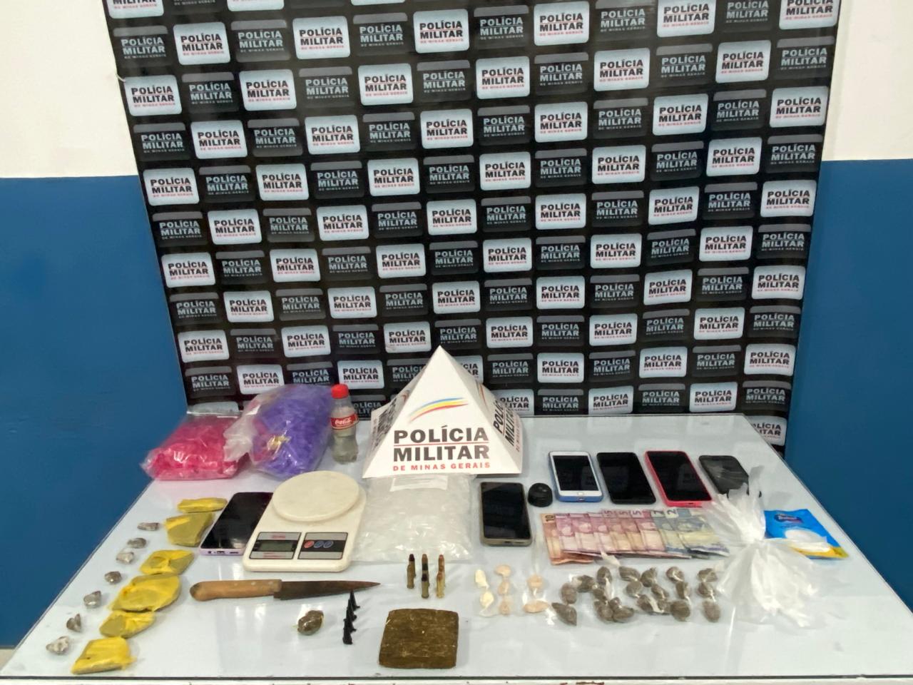 Região: Polícia Militar prende autores de tráfico e apreende materiais e droga