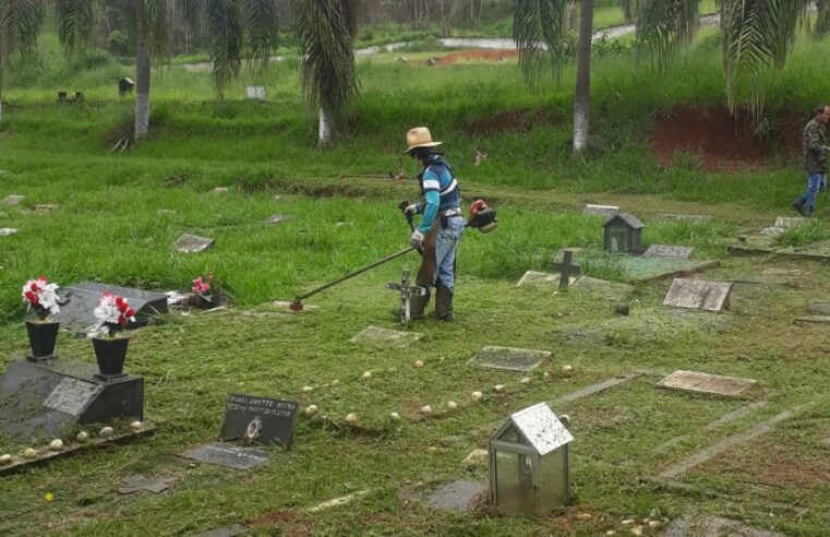 Prefeitura de Viçosa inicia limpeza no Cemitério Colina da Saudade
