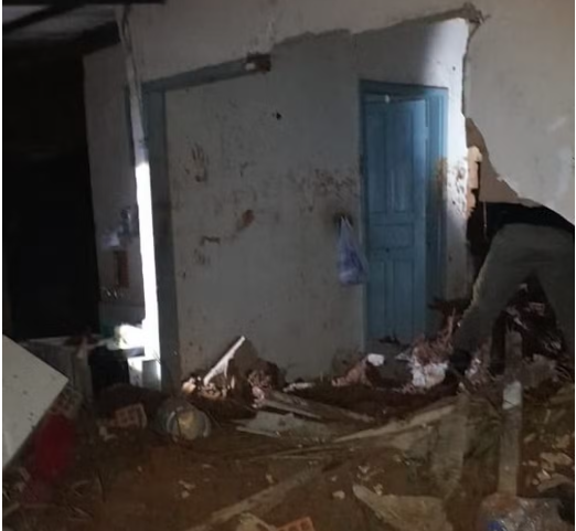 Idoso morre soterrado e moradores ficam desabrigados após temporal na Zona da Mata