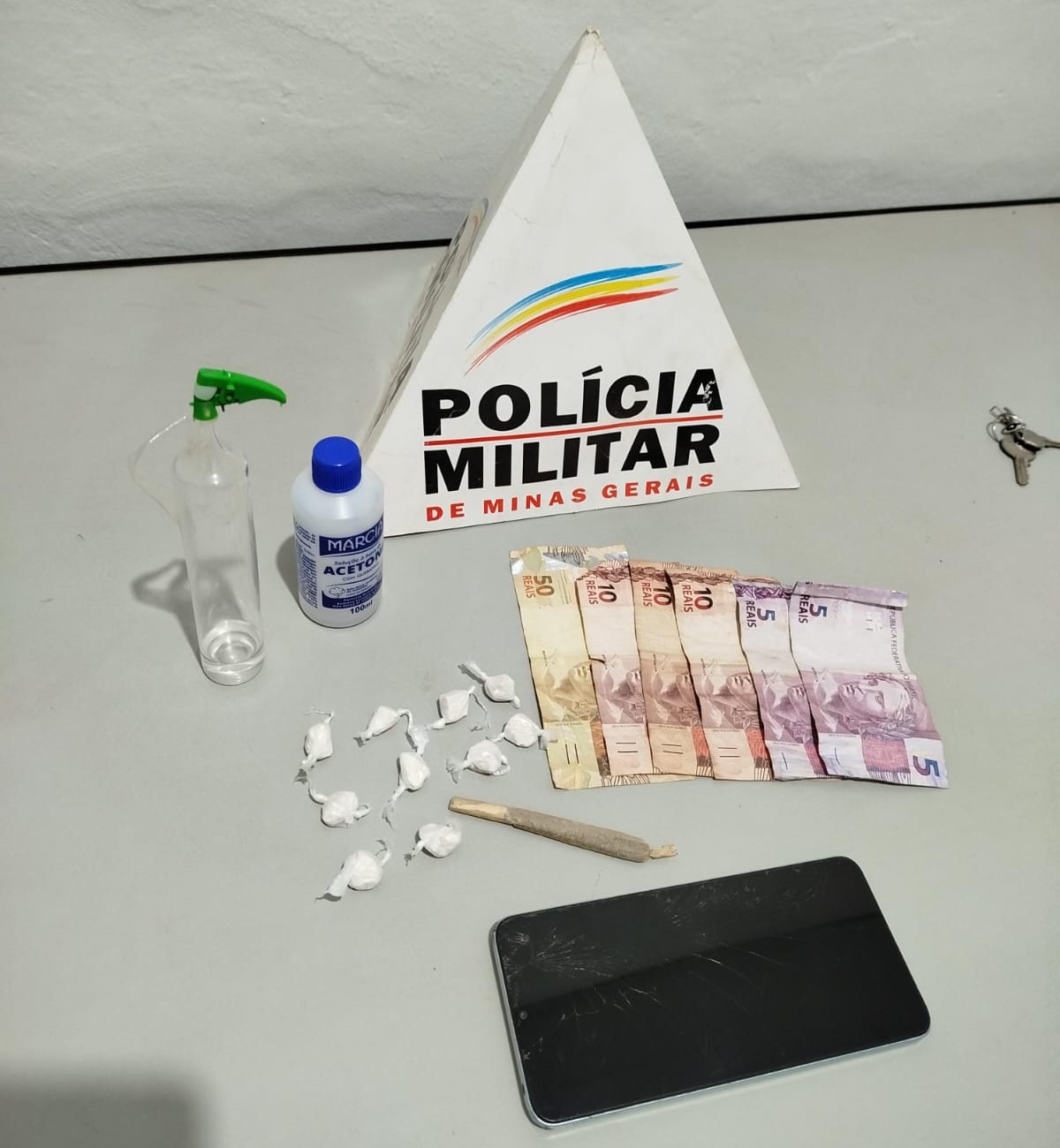PM apreende drogas durante evento pré-carnaval em Ervália