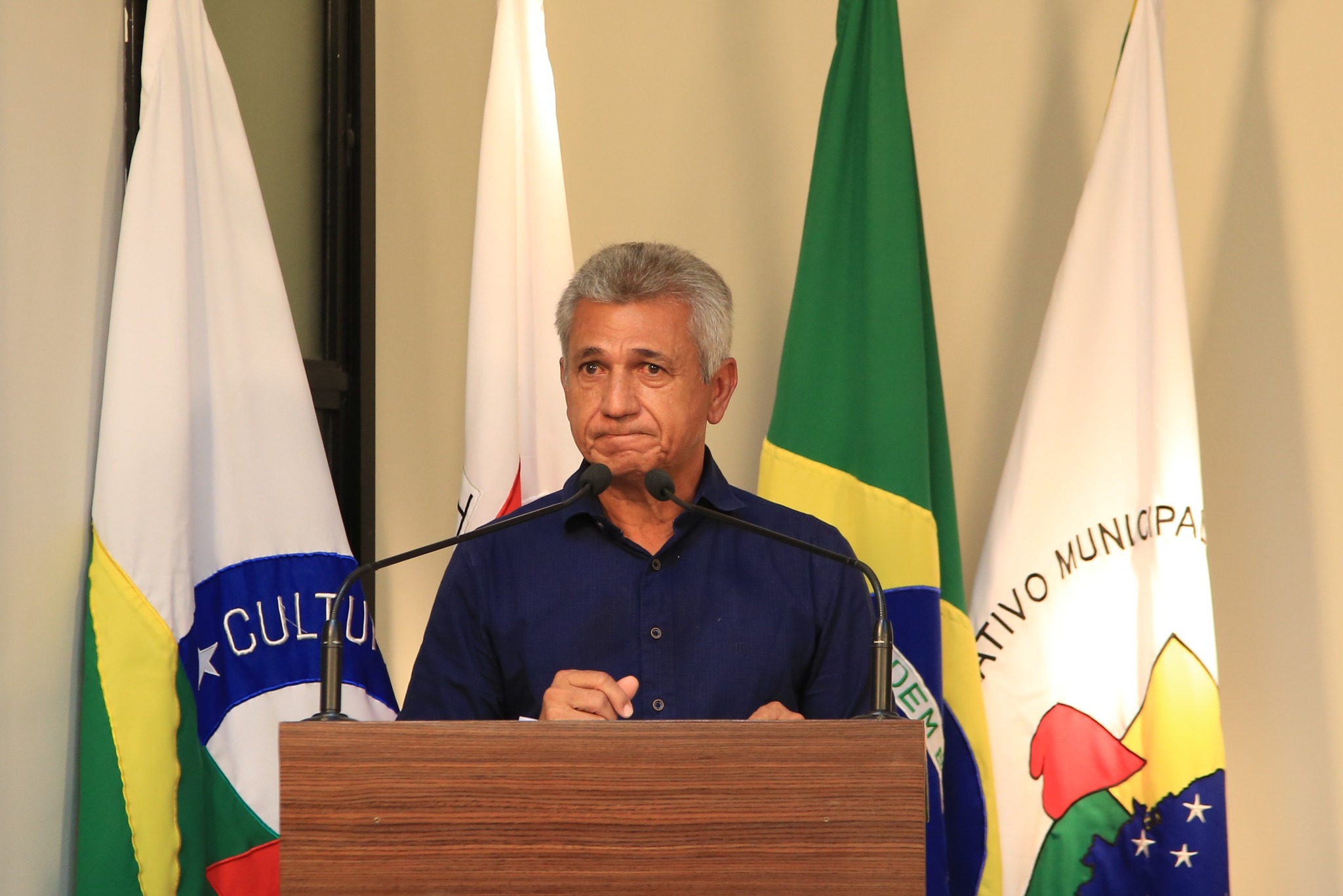 Vereador denuncia manobra para manter aumento de salários na Câmara de Viçosa